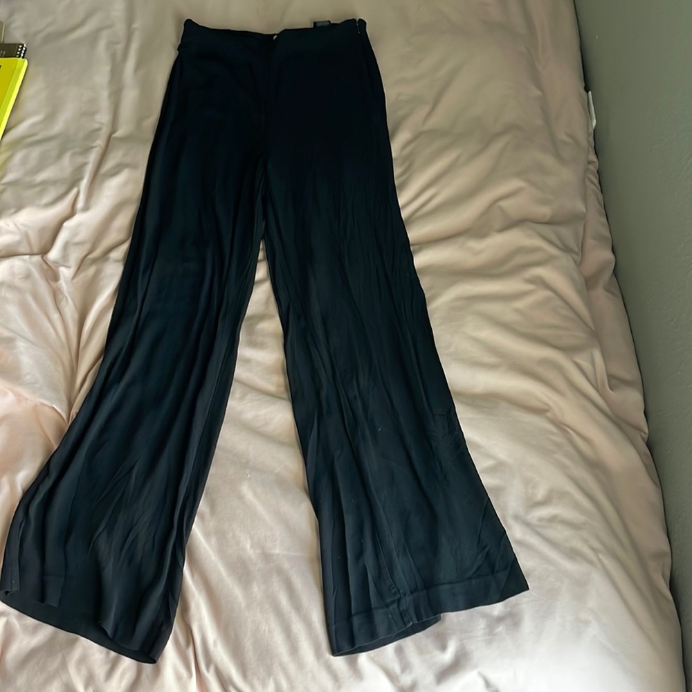 Wilfred by Aritzia, High waisted wide leg pant, Black, Size 10🖤